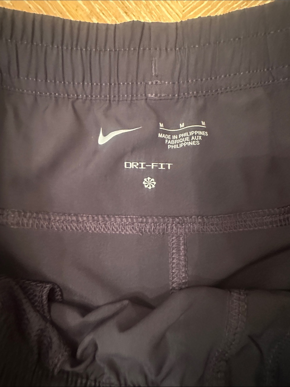 Nike Form 7” Men’s Navy Shorts - Picture 2 of 3